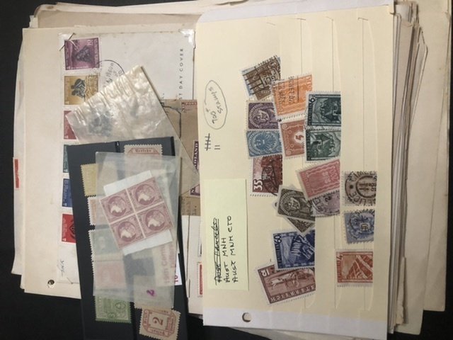 W.W. Loose Stamp Pages With Some Very Nice Glassine’s Might Find Some Gems