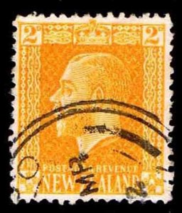 1916 NEW ZEALAND #147 KING GEORGE V -  WMK 61 - USED - VF - CV$35.00 (ESP#2845)