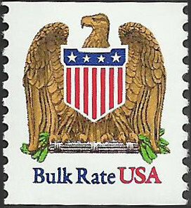 # 2602 MINT NEVER HINGED ( MNH ) EAGLE AND SHIELD    