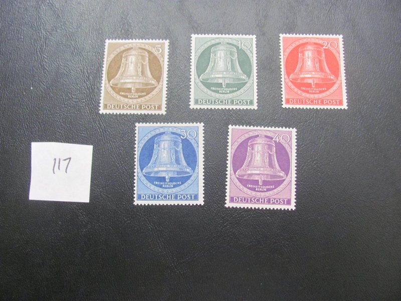 Germany Berlin 1953 MNH SC 9N94-8 BELLS CENTER SET XF 80 EUROS (117)