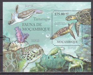 Mozambique, 2011 issue. Turtles s/sheet. ^
