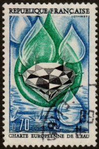 France 1256 - Used - 70c Diamond / Drops of Water (1969) (cv $0.50)
