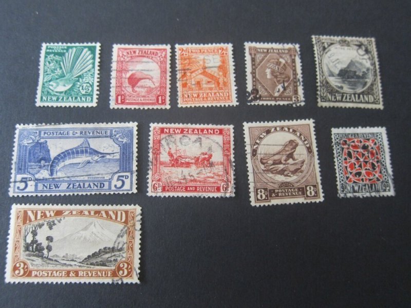 New Zealand 1936 Sc 203-216 selected FU