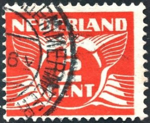 Netherlands SC#143 2c Flying Dove (1924) Used