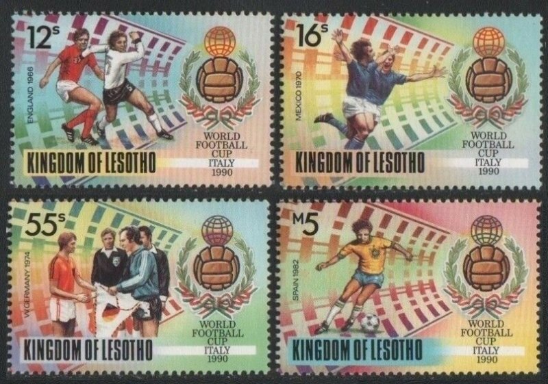 1989 Lesotho 819-822 1990 FIFA World Cup in Italy 8,00 €