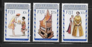 Fiji 371-373 Queen Elizabeth Silver Jubilee set MNH c.v. $0.95