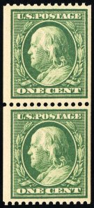 US Stamps # 385 MNH F-VF Pair Scott Value $260.00