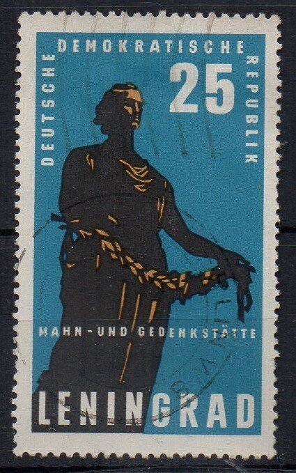 GERMAN DEMOCRATIC REPUBLIC - 1964 - 25 - LENINGRAD - MEMORIAL -