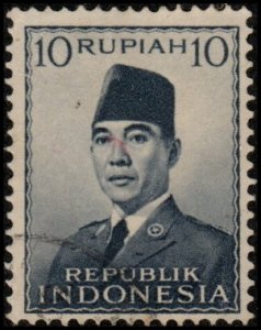 Indonesia 395 - Used - 10r Pres. Sukarno (1951)