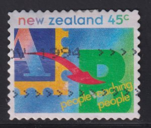 New Zealand 1226 People Reaching People 1994