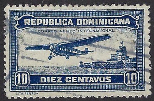 DOMINICAN REPUBLIC C17 USED $2.75 BIN $1.10 AIRPLANE