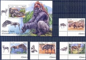 Angola 2018 Endangered Species Rhinoceros Hyenas Birds Set of 4 + S/S MNH