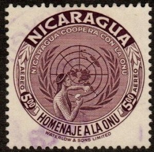 Nicaragua C345  - Used - 5cor UN Emblem (1954) (cv $2.25)