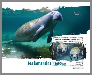 CENTRALAFRICA 2023 MNH Manatees S/S II #609b2