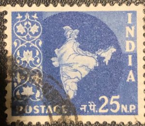 25k India  postage, stamp mix good perf. Nice colour used stamp hs:5