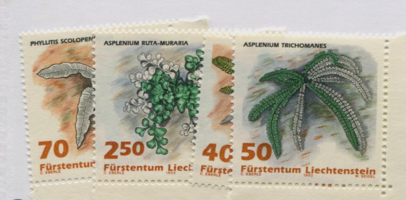 LIECHTENSTEIN   986-89   MNH