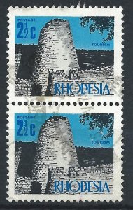 Rhodesia 1970 - 2½c pair from decimal set - SG441 used