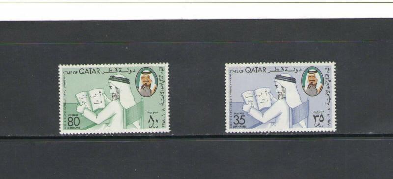 QATAR: Sc. 534-35 /** INT LITERACY   DAY **/ Complete Set / MNH-CV:$8+