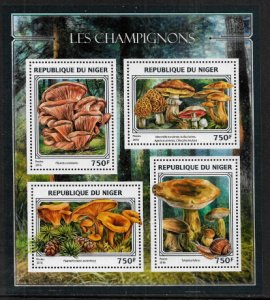 Niger #Z007 MNH Sheet of 4 - Mushrooms