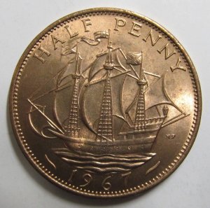 GREAT BRITAIN 1967 1/2 Penny Elizabeth II The Golden Hind UNC Coin B302