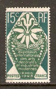 France   #221  used  (1925)  c.v. $0.85