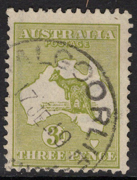 AUSTRALIA SG5ea 1913 3d YELLOW-OLIVE DIE II FINE USED