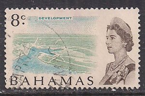 Bahamas 1967/71 QE2 8cents Ocean SG 300 used ( F284 )