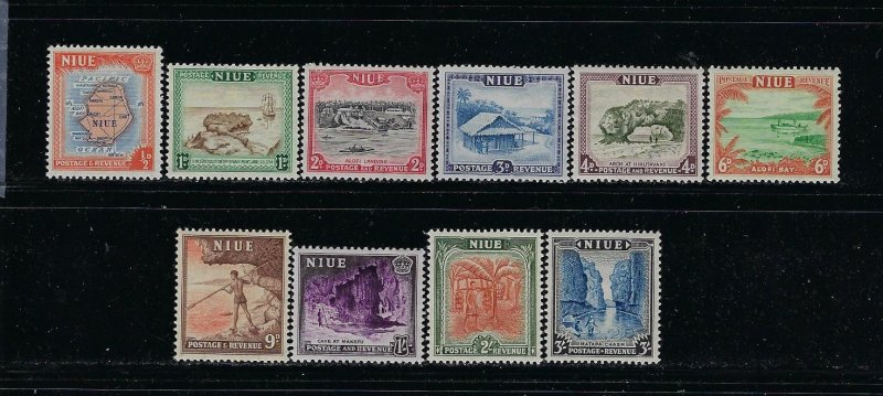 NIUE SCOTT #94-103 1950 SET - MINT: 3 STAMPS HR OTHERS LIGHTHINGED