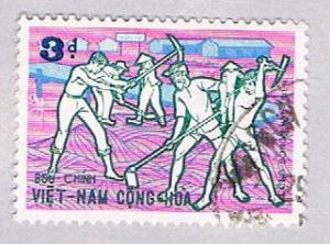 Vietnam 413 Used Road workers 1972 (BP2719)