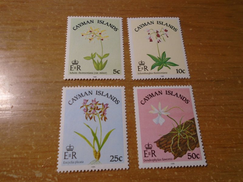 Flowers :  Cayman Islands  # 535-38  MNH