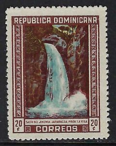 Dominican Republic 426 MNH FALLS M670