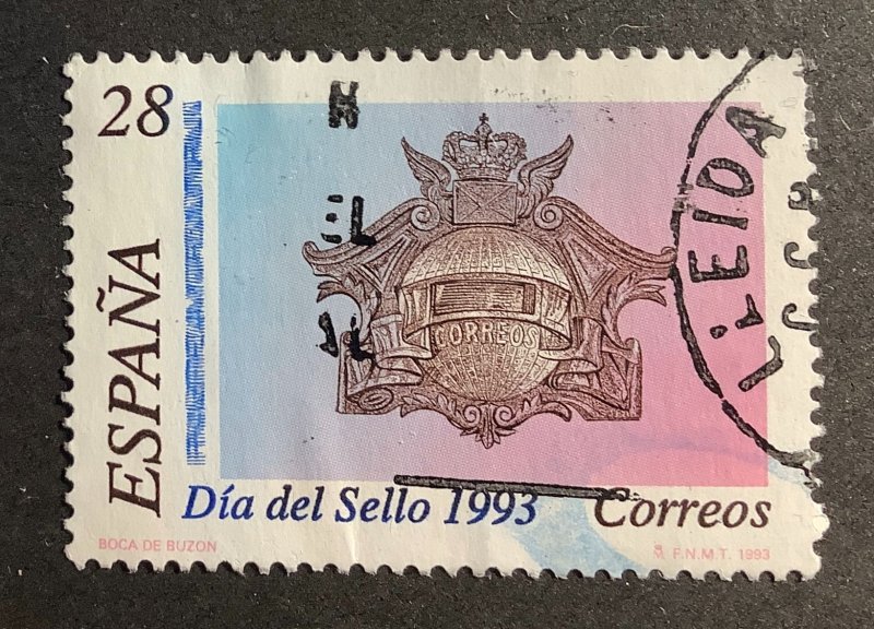 Spain 1993 Scott 2699 used - 28p, Stamp Day