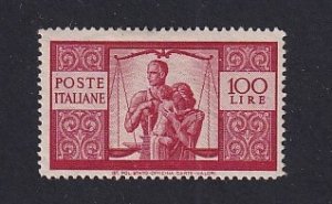 Italy    #477   MH   1946  united family and scales 100 l   Perf. 14