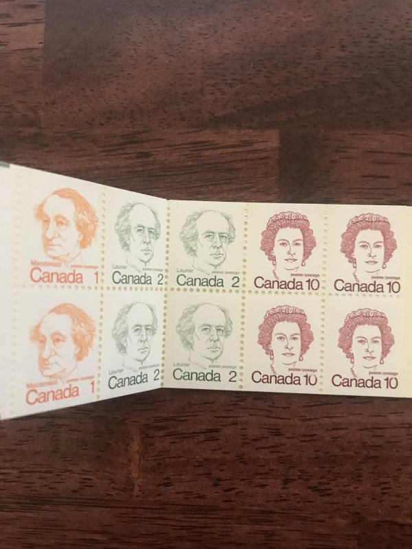 Canada Stamps Booklet Panes (6), 1970s issue, excellent condition