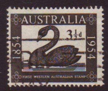 Australia 1954 Sc#274, SG#277  3-1/2d Black Swan,WA USED.