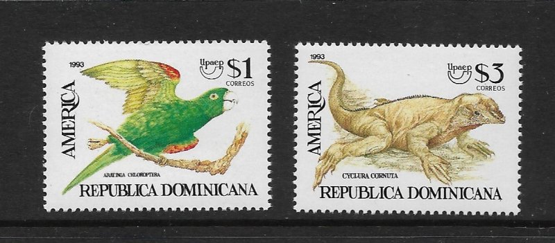 PARROT & IGUANA - DOMINICAN REPUBLIC #1145-6  AMERICA ISSUE   MNH