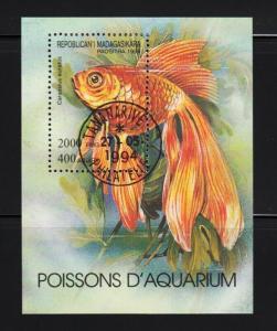 Gold Fish - Carassius Auratus - Souvenir Sheet u26