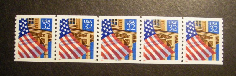 Scott 2913, 32 cent Flag over Porch, PNC5 #34333, MNH Coil Beauty