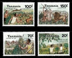 Tanzania 1992 - Traditional Hunting - Set of 4v - Scott 935-38 - MNH