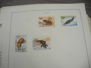 CUBA, 100s & 100s of Stamps mostly hinged on Scott pages