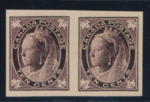 CANADA 73a MINT LH VF, 10c IMPERF PAIR QV MAPLE LEAF