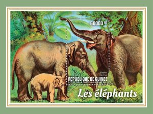 GUINEA - 2021 - Elephants - Perf Souv Sheet -Mint Never Hinged