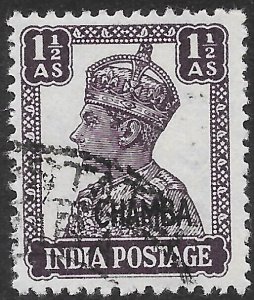 INDIA-CHAMBA SG112 1942 1½a DULL VIOLET USED