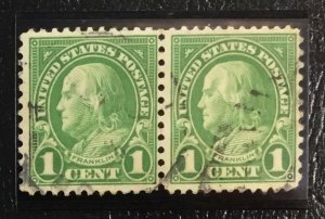 US #552 Pair Used F/VF - Benjamin Franklin