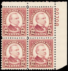 PLATE BLOCKS - POST 1900 693 mint NH  CV $35.00 (ID # 101494)
