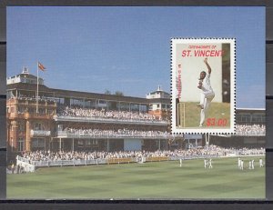 St. Vincent, Grenadines. 1988 Cinderella issue. Cricket Player s/sheet.