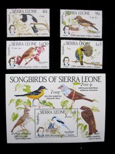 SIERRA LEONE - SCOTT# 671-674,675 - MNH - CAT VAL $18.05