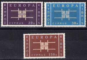 ZAYIX Cyprus 229-231 MNH Europa Stylized Links Symbolizing Unity 083022S124