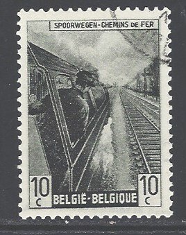 Belgium Sc # Q267 mint hinged (BBC)