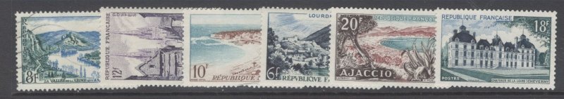 France Scott 719-24